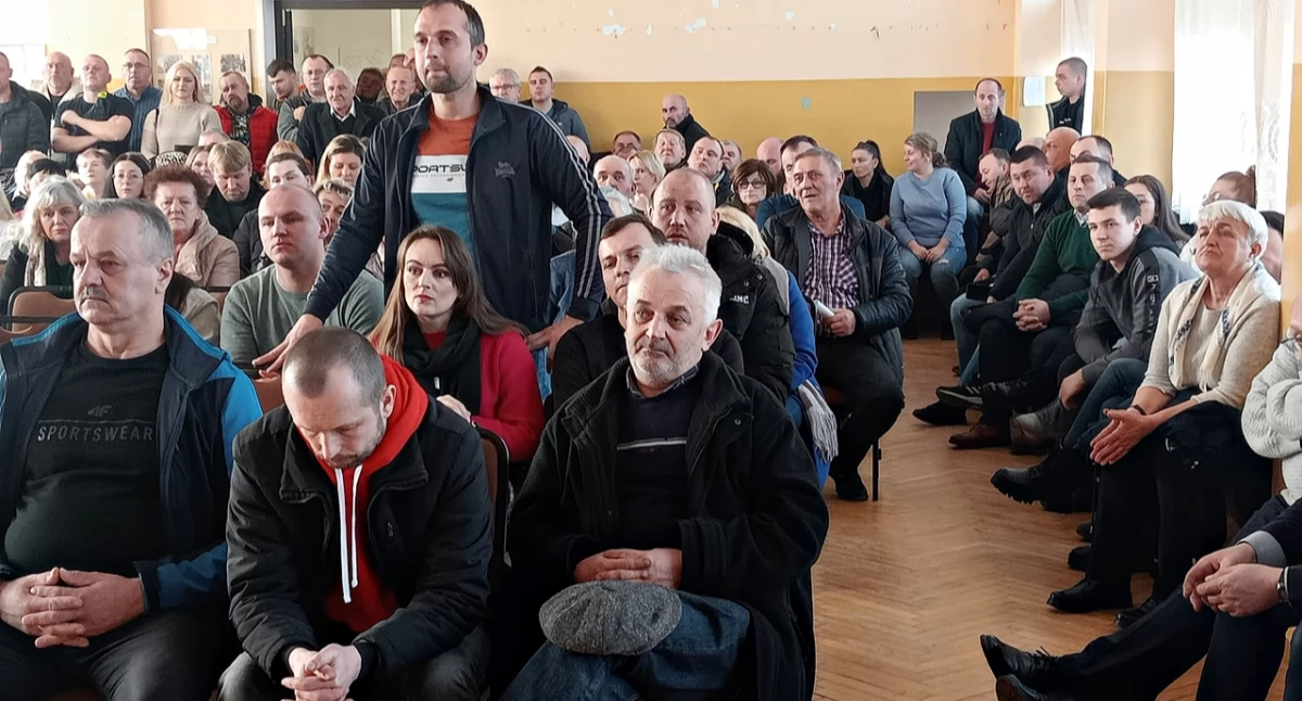 „Nie” mieszkańców Wyszatyc dla budowy wiatraków [ZDJĘCIA]