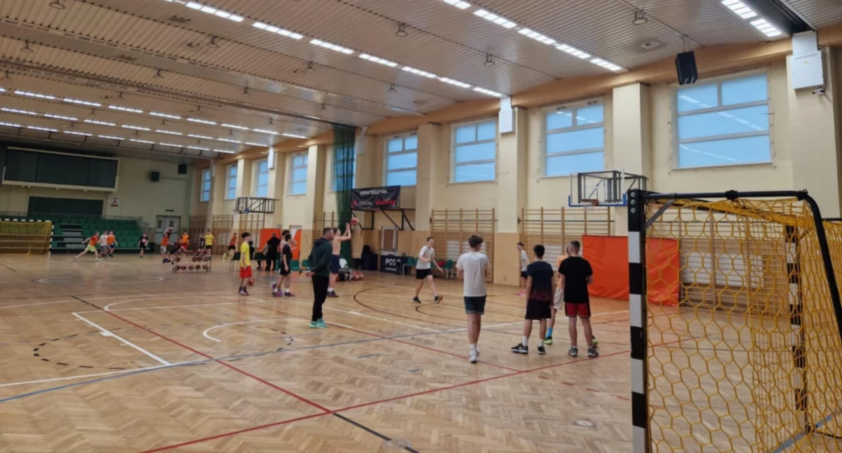 Sportowcy wrócili wreszcie do hali POSiR [ZDJĘCIA]