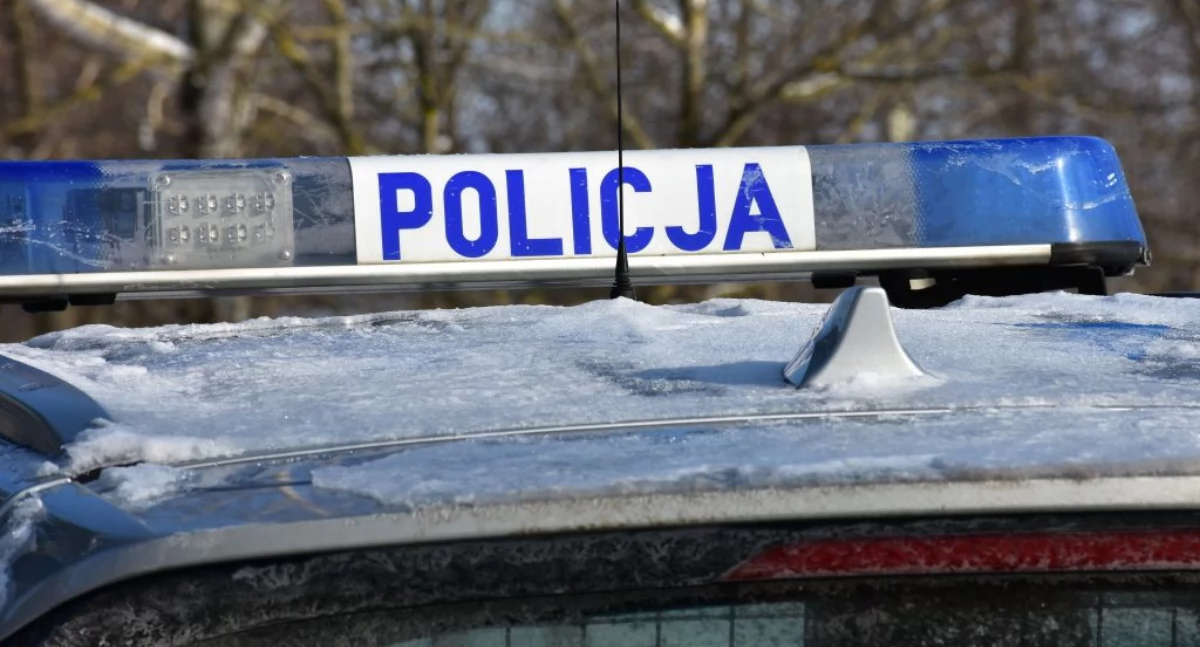 Jechał bez świateł, bez pasów i bez uprawnień. A do tego „na bani”