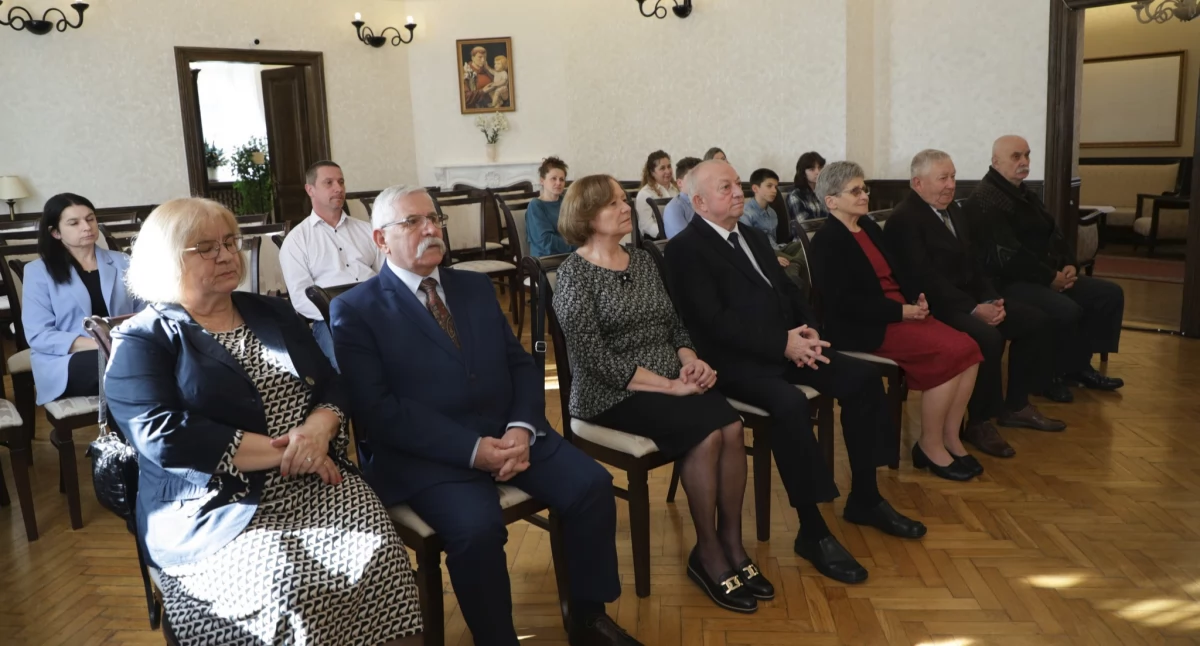 Małżonkowie na medal. Świętowali pięć dekad wspólnego życia [ZDJĘCIA]