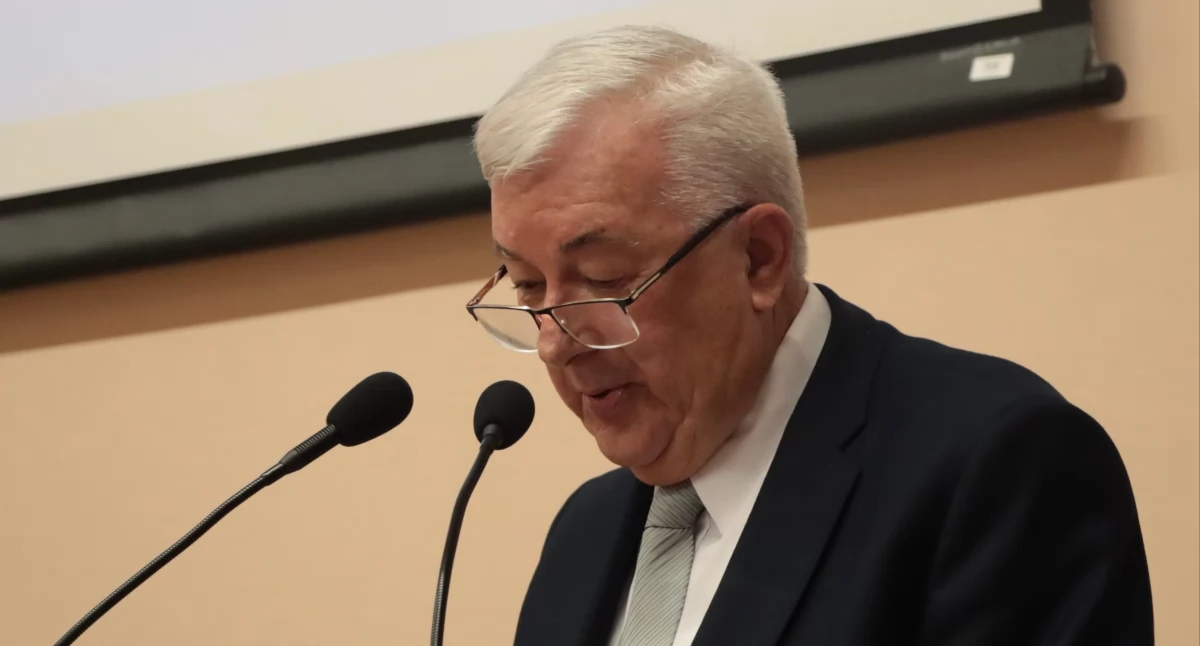 Kiedy pasja jest pomysłem na życie… Rozmowa z prof. Wiesławem Barabaszem