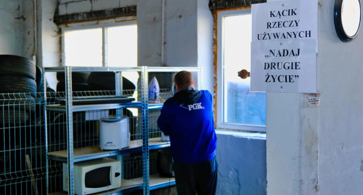 „Nadaj drugie życie” – kącik rzeczy używanych
