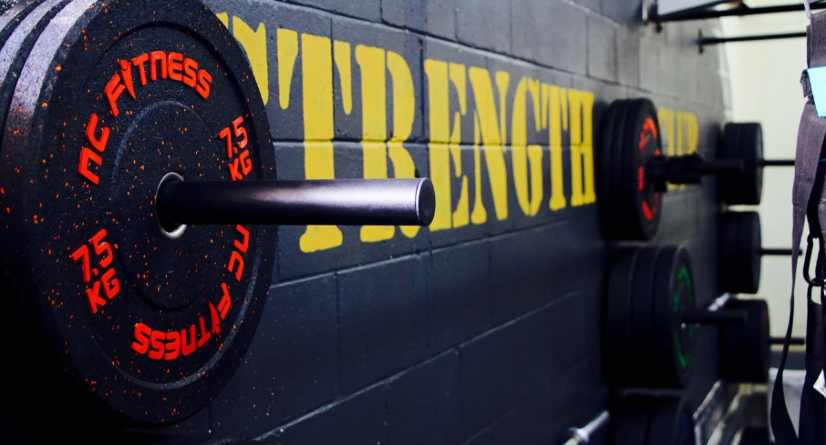 Powerlifting – co to jest i czy jest skuteczny na siłowni?