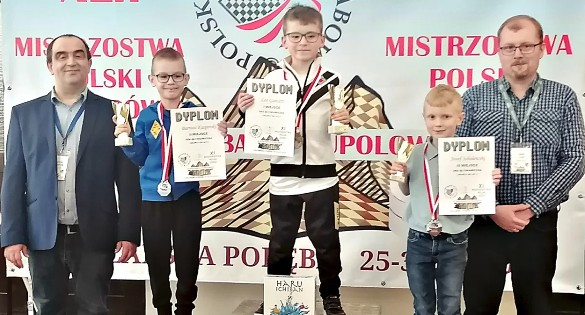 28 medali warcabowych mistrzostw Polski!