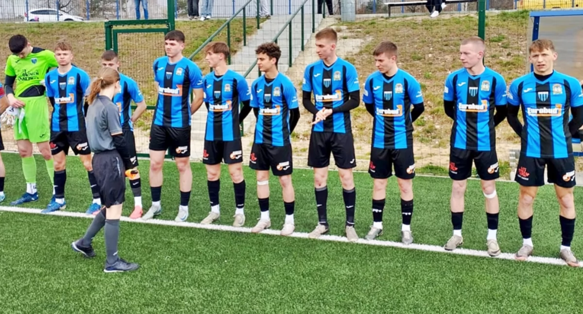 Szkoda punktów... Juniorzy JKS-u byli lepsi, a wrócili z pustymi rękoma