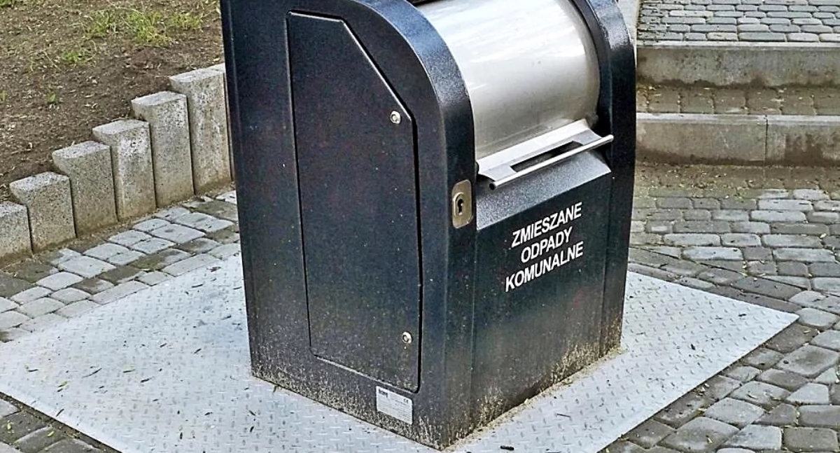 W Przemyślu będą kolejne podziemne pojemniki na odpady