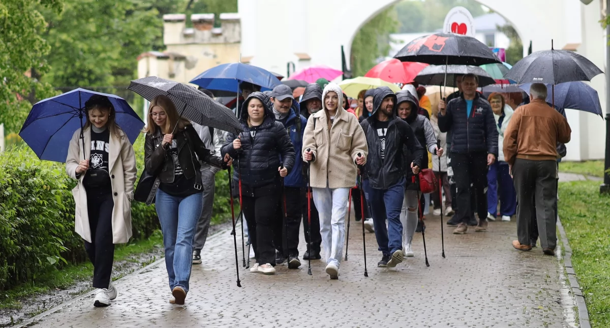 „Przegonili zawał”, choć deszczu nie dało się przegonić