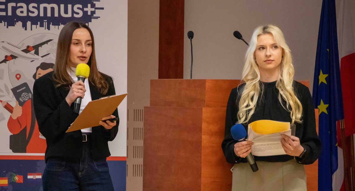 Z życia akademickiego wzięte: Erasmus zawsze „na plus”, czyli VII Dzień Erasmusa w naszej uczelni