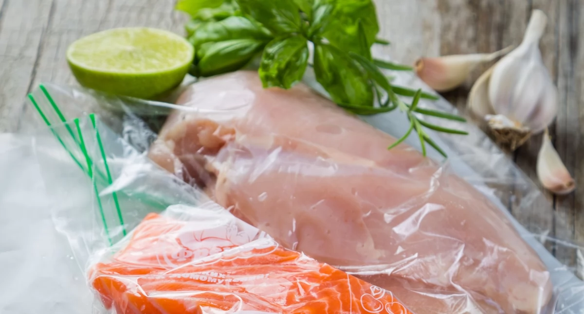 Gotowanie w próżni? Poznaj sous-vide – metodę dla tych, którzy cenią smak i precyzję