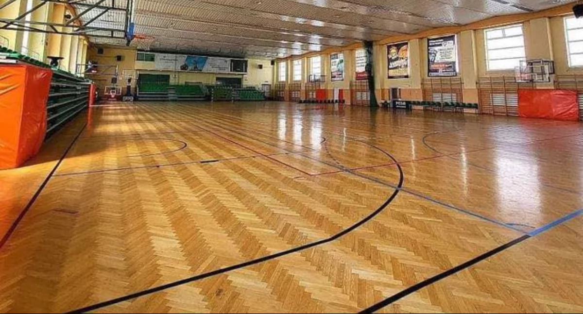 Będzie nowy parkiet w hali POSiR