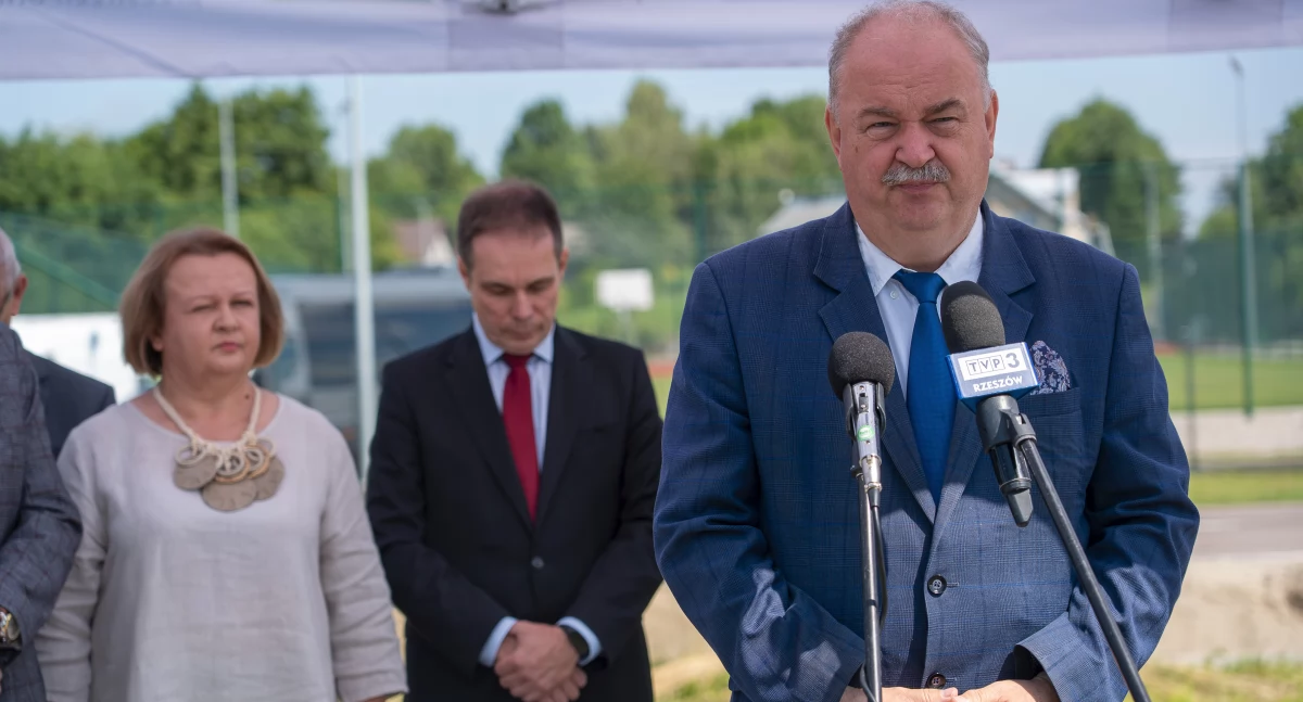 Już 700 milionów złotych na drogi na Roztoczu[ZDJĘCIA]