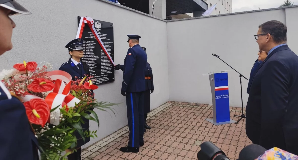 Ofiary zbrodni katyńskiej, funkcjonariusze policji państwowej, upamiętnieni [ZDJĘCIA]