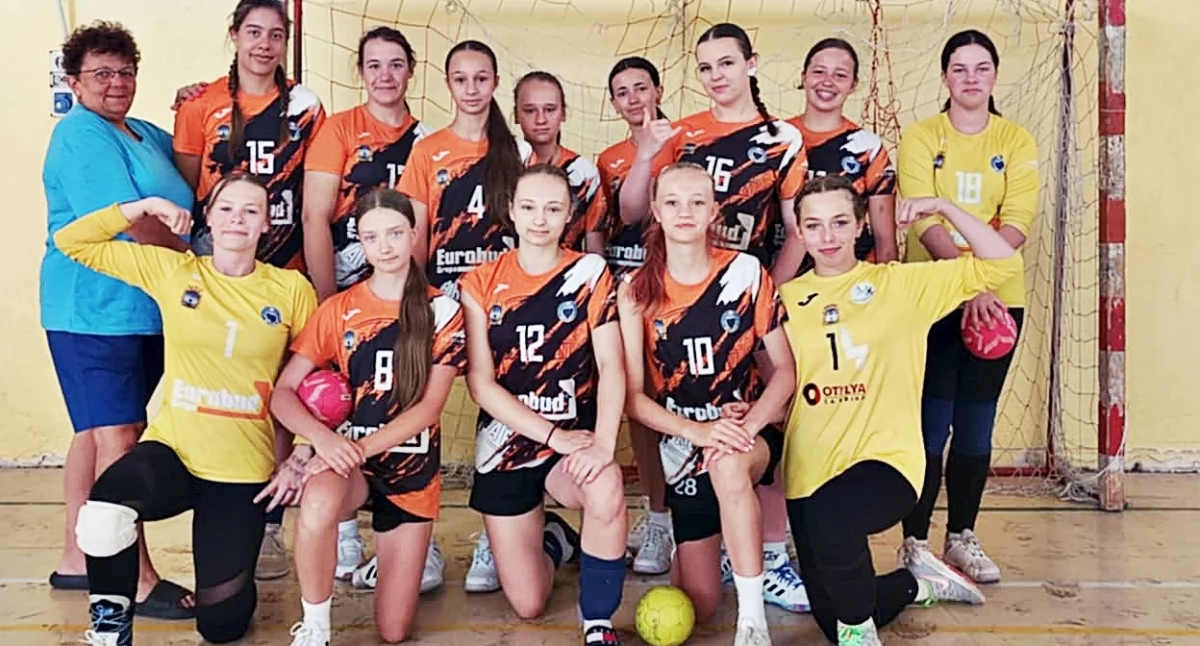 Młode jarosławianki na włoskim festiwalu handballu