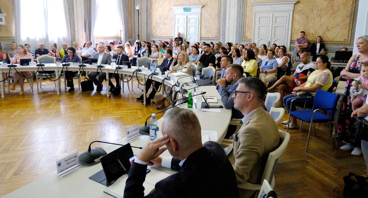 Wojewoda podkarpacki unieważniła uchwały, powołujące do życia zespoły szkolno-przedszkolne. Czy unieważni kolejną?