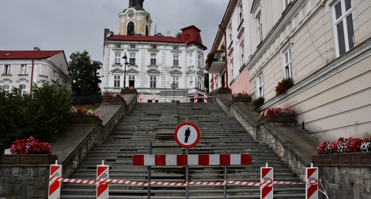 Rozpoczął się remont najbardziej znanych schodów w Przemyślu [ZDJĘCIA]