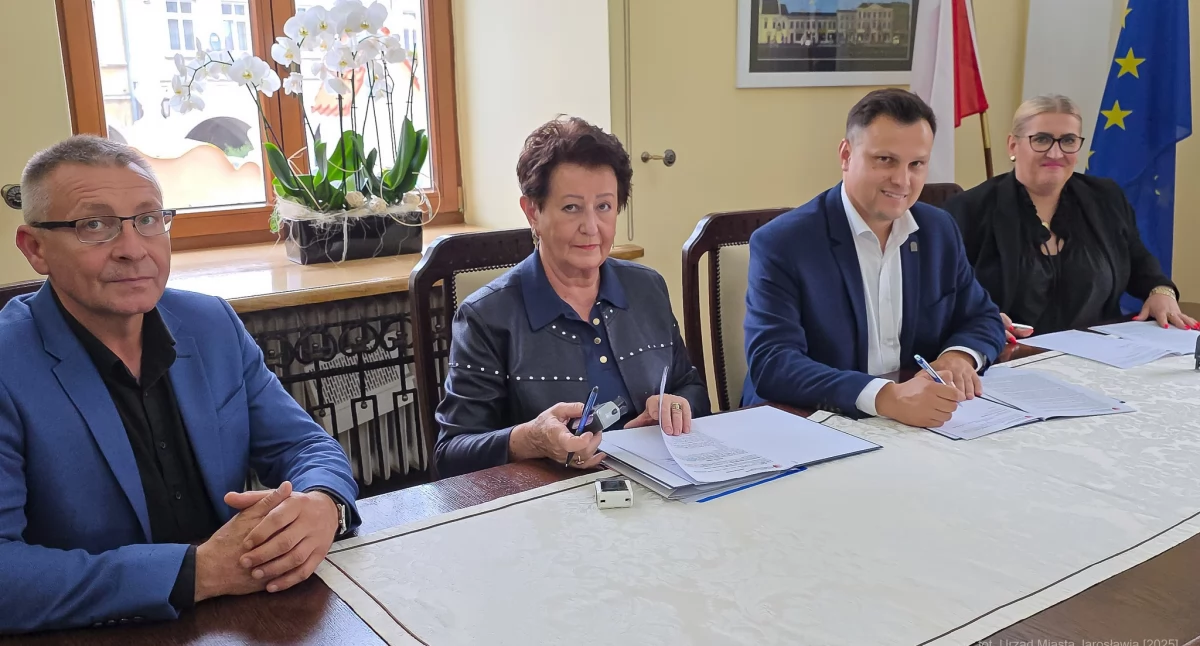 Ścieżkę rowerową na bulwarach zbuduje firma z Dębicy