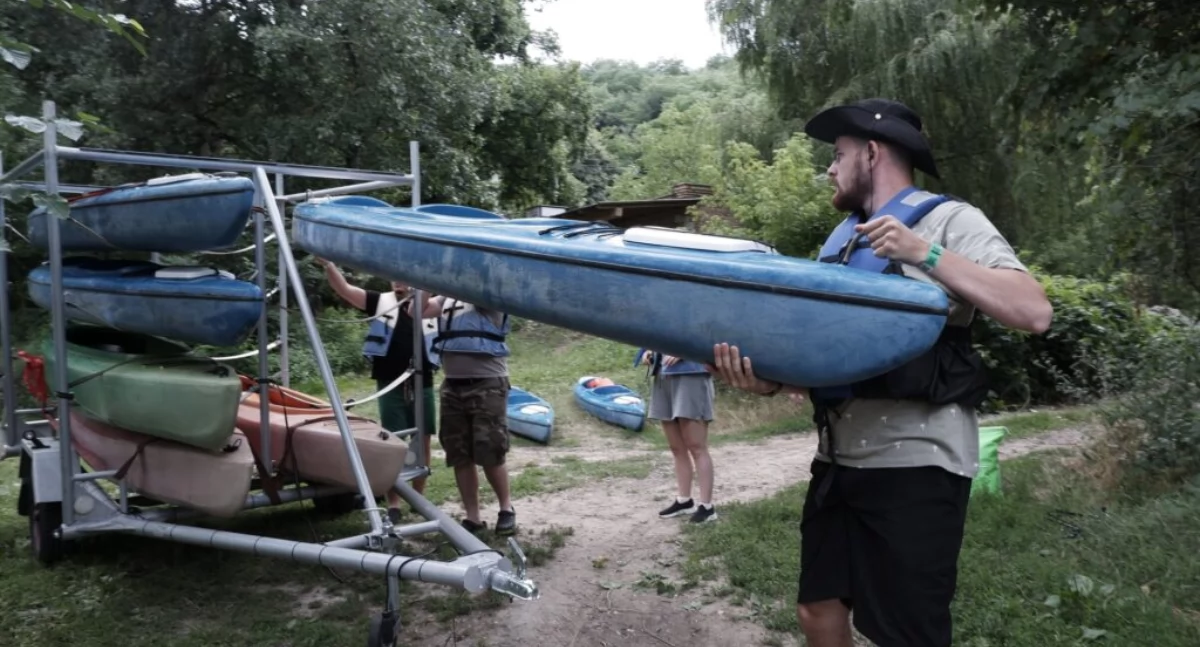 Spływaj!