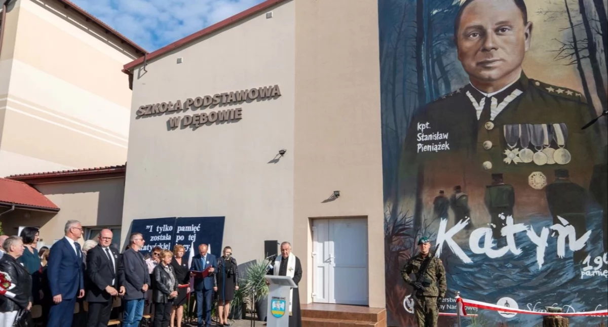 Mural na cześć kapitana Stanisława Pieniążka [ZDJĘCIA]