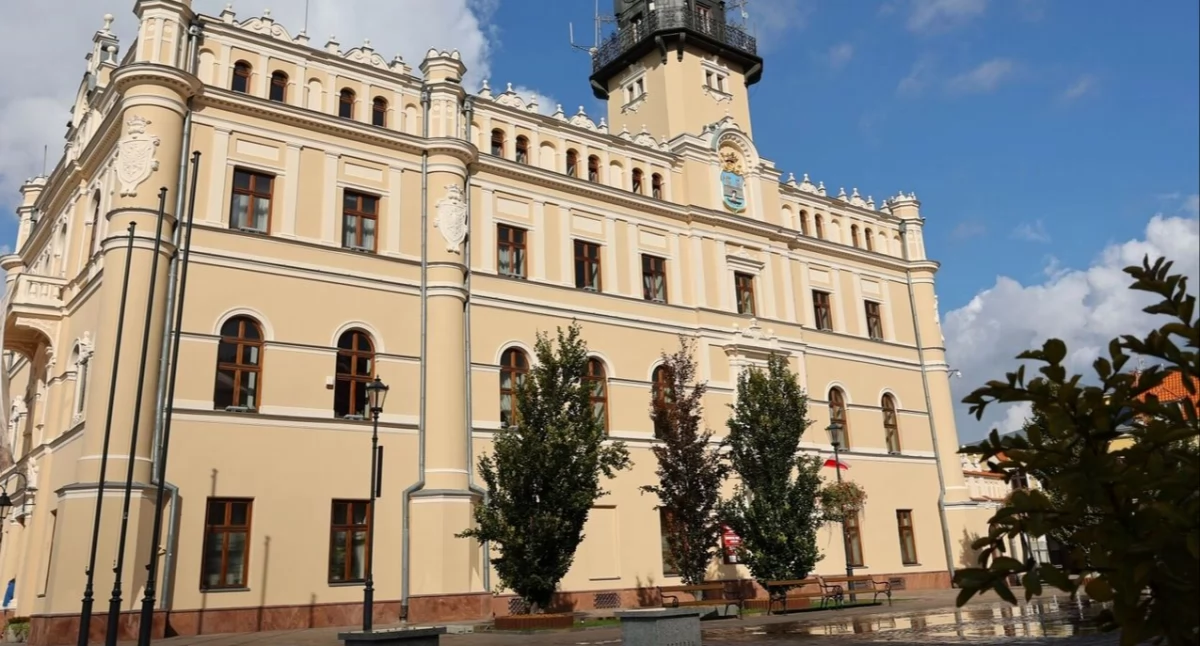 Odnowiony jarosławski ratusz na 650-lecie miasta