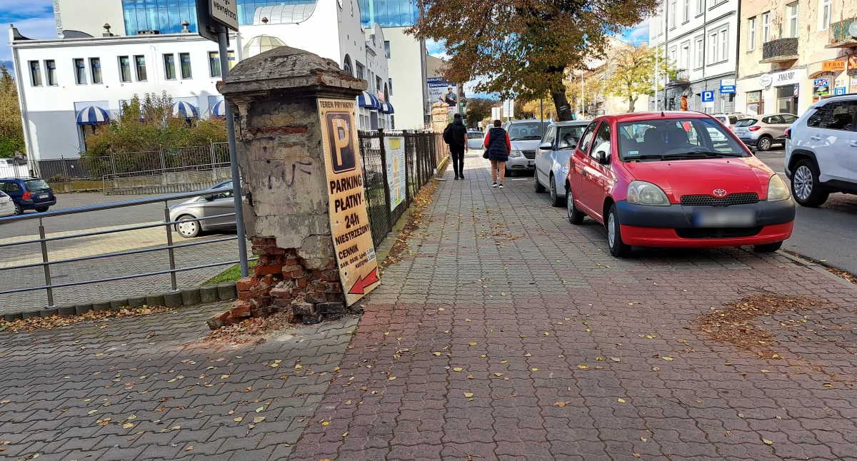 Wyjazd bez widoczności. Czas znaleźć rozwiązanie sytuacji na 3 Maja