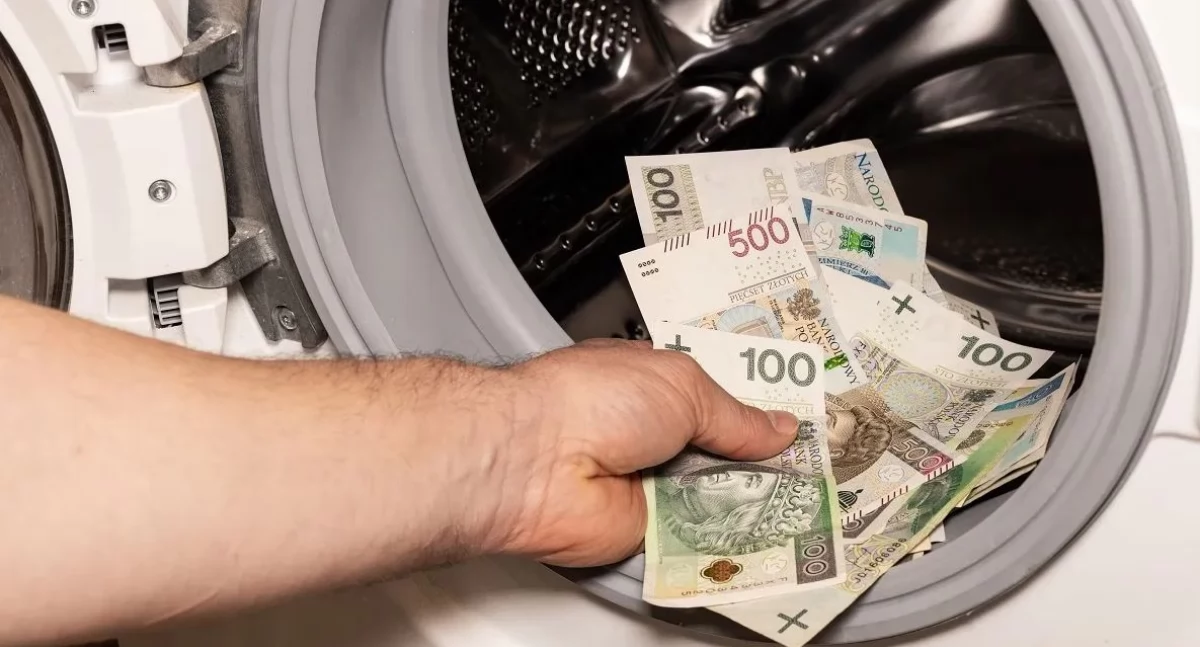 Prali „brudne” pieniądze. Ukraińsko-polski gang rozbity