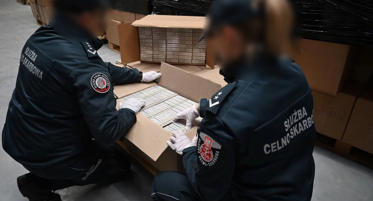 Przemyscy celnicy wykryli nielegalne papierosy warte ponad 6,3 mln zł! [ZDJĘCIA]