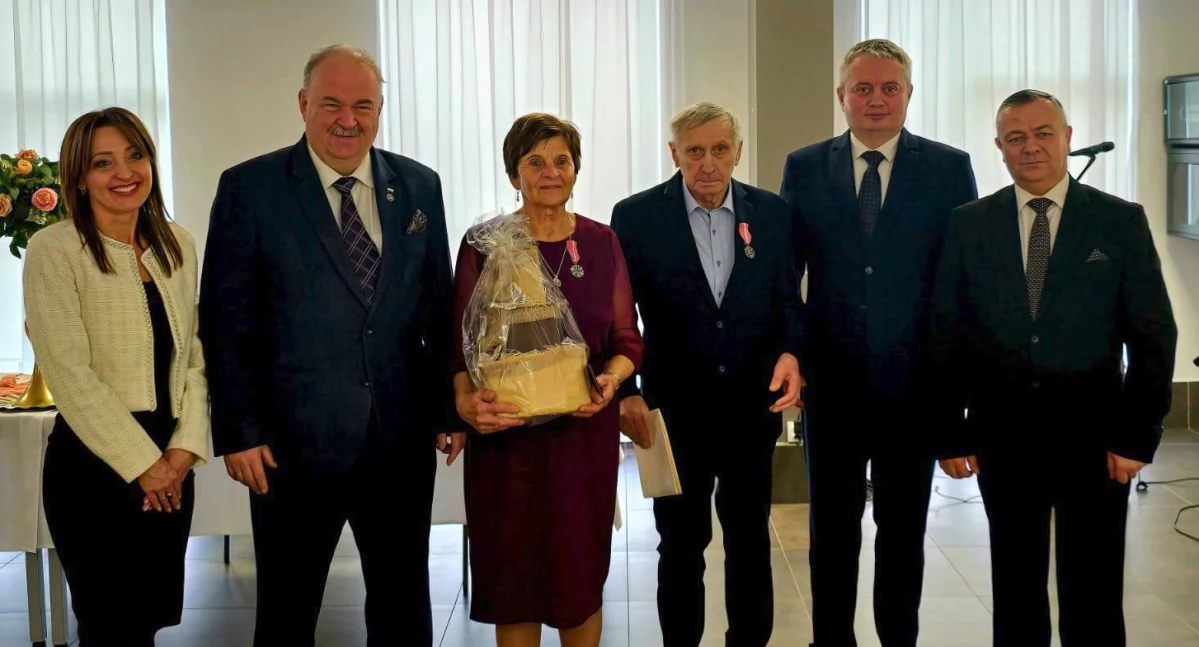 Posypały się medale dla małżonków [ZDJĘCIA]