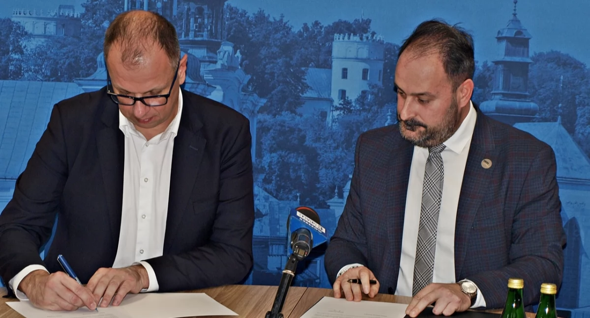 Mieszkańców gminy Przemyśl będą wozić czerwone autobusy MZK