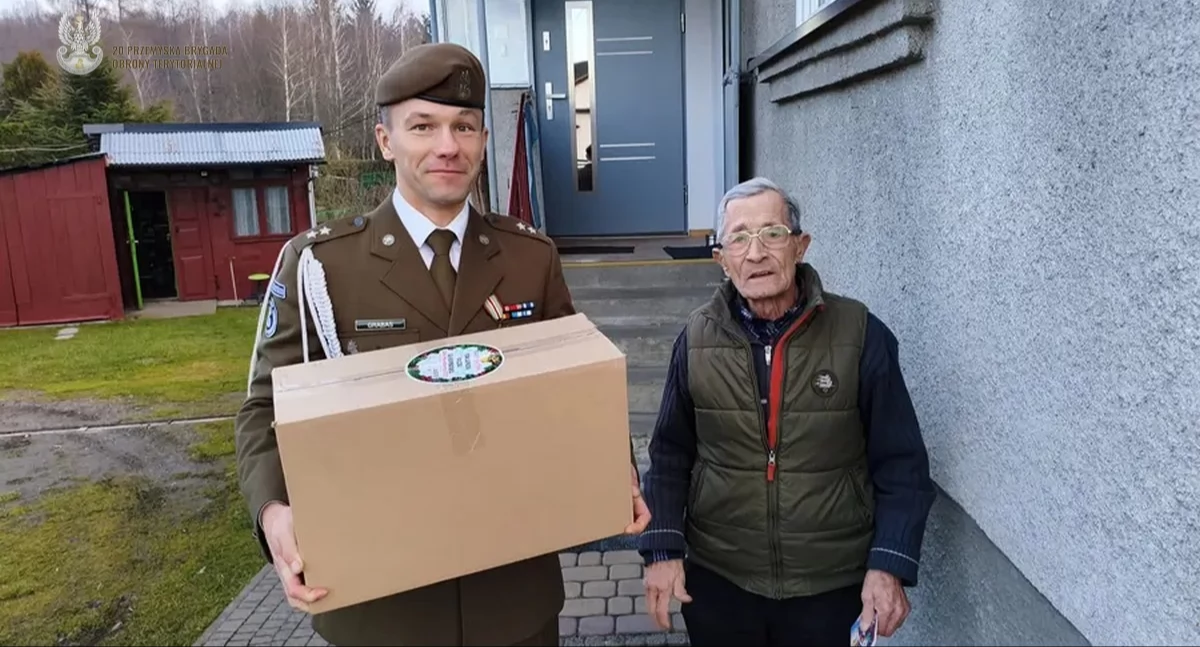 Akcja „Podkarpacka paczka dla Kombatanta”. 67 paczek trafiło do przemyskich Sybiraków i kombatantów [ZDJĘCIA]