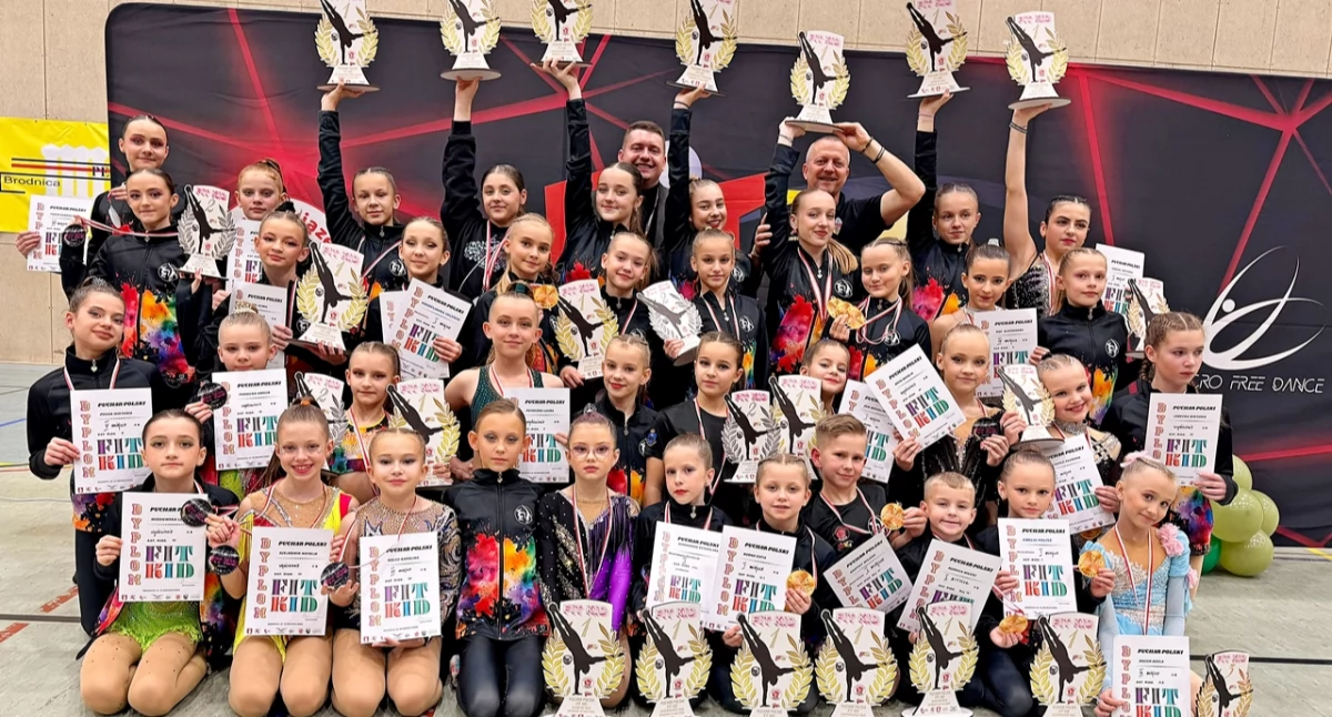 Są najlepsi w Polsce. Akrobatyka Fit Kid Przemyśl-Żurawica rozbiła bank w Brodnicy!