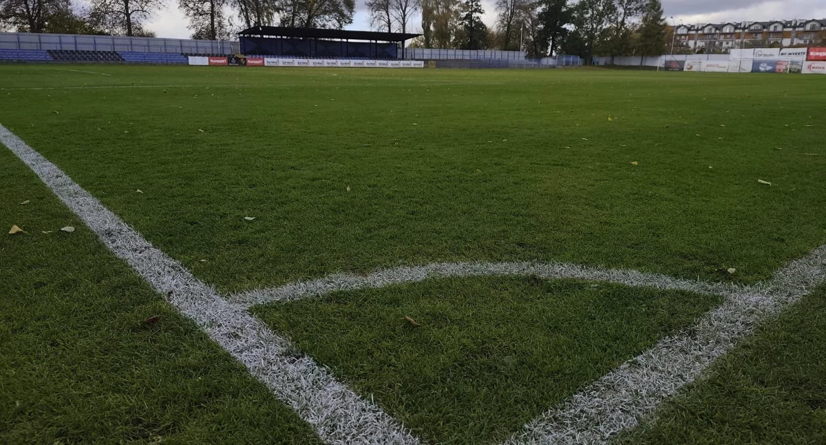 Stadion przy Bandurskiego w Jarosławiu zupełnie zmieni oblicze [ZDJĘCIA]