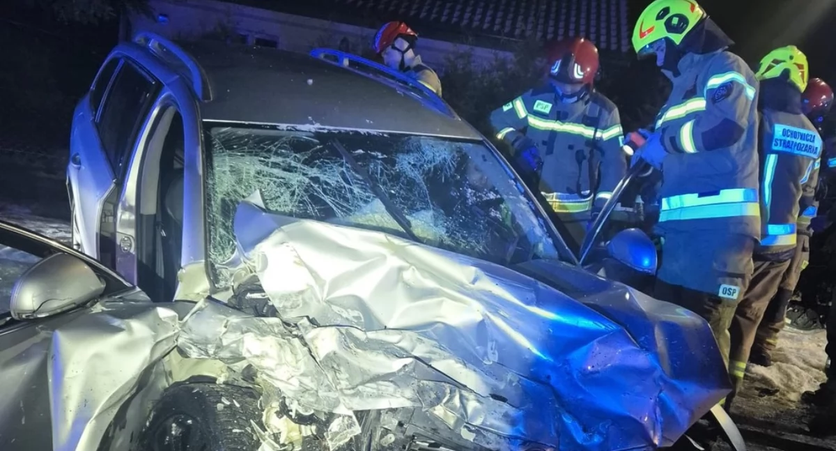Wypadek drogowy w Kisielowie. Do szpitala trafiło 6 osób [ZDJĘCIA]