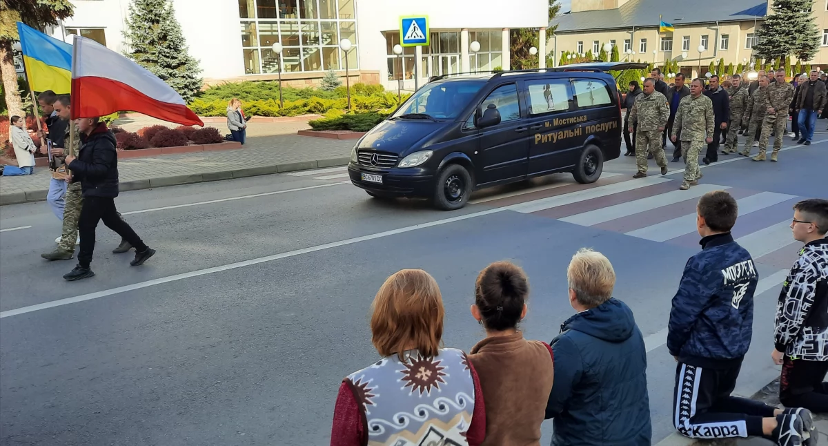 Nasza chata z kraja..., czyżby?