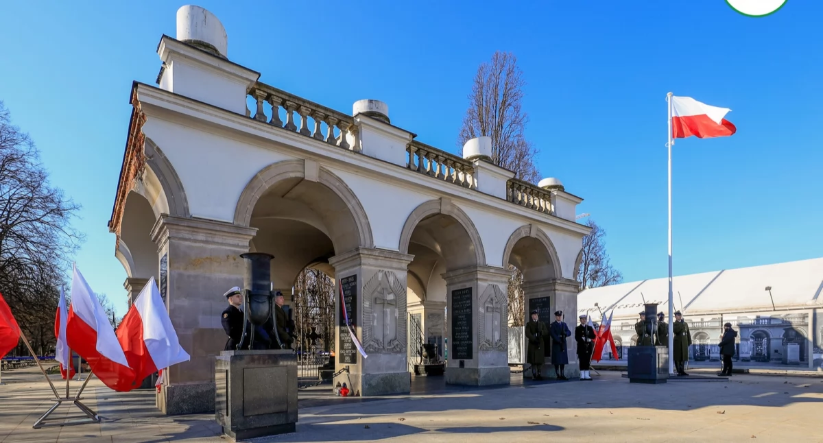 Po ośmiu latach Bircza „wróciła” na tablice Grobu Nieznanego Żołnierza [ZDJĘCIA]