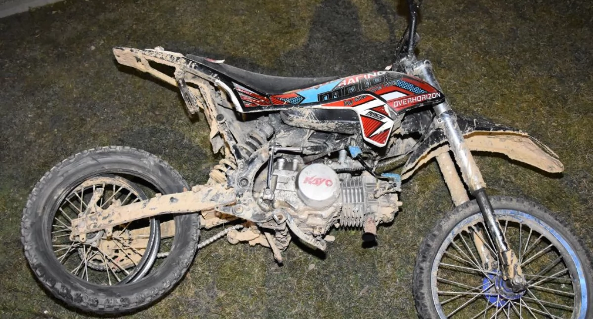 17-latek przewrócił się na motocyklu. Wydmuchał prawie 2 promile 