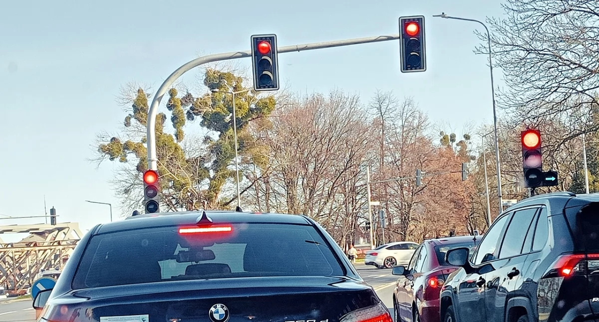 Będą sekundniki na sygnalizatorach świetlnych w Przemyślu. Co o tym myślicie? Weźcie udział w sondzie