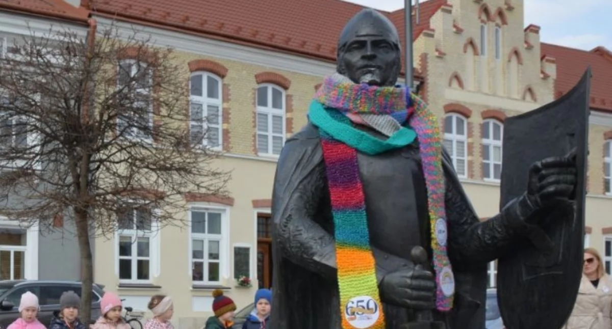 Szalik dla Lubacza