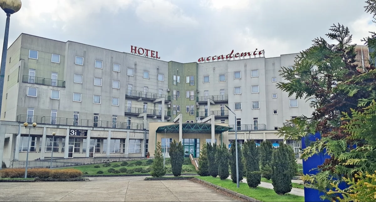 Koniec hotelu „Accademia”?