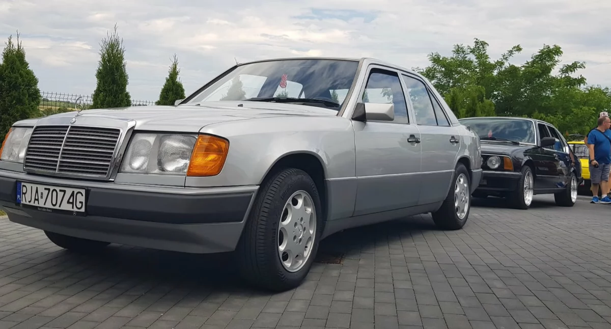 Już w tę niedzielę prawdziwa gratka dla fanów motoryzacji! Zobacz kultowe modele aut i wesprzyj Oliwkę w walce o zdrowie 