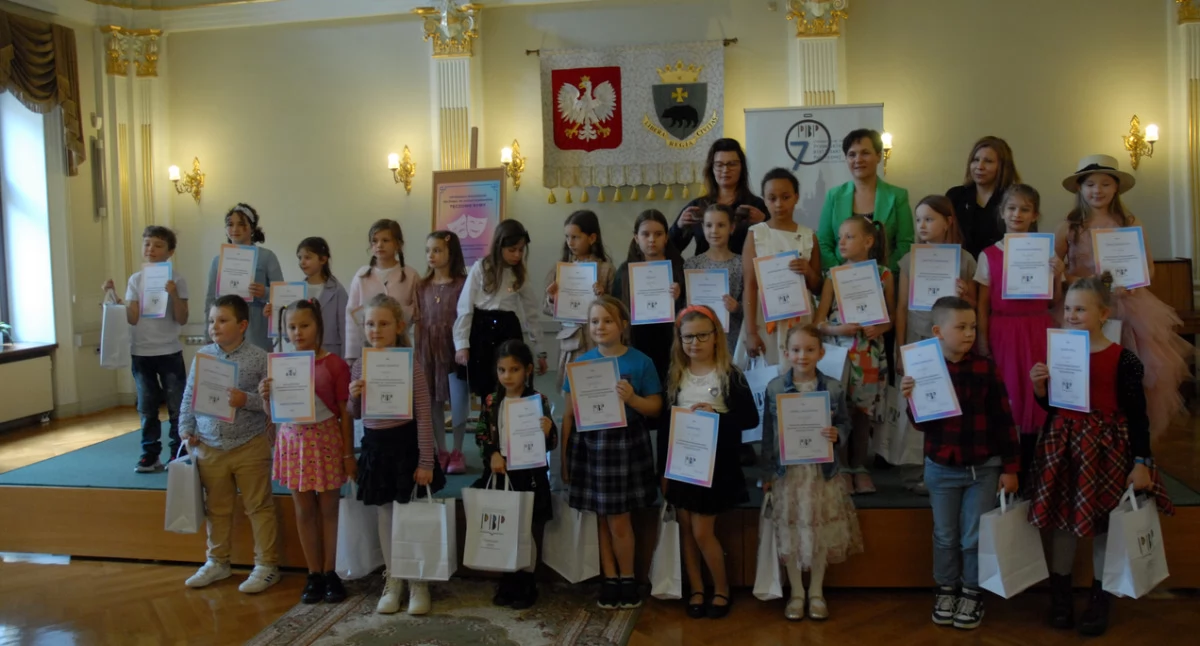 VIII Konkurs Recytatorski dla Dzieci im. Urszuli Kozłowskiej „Tęczowe rymy”