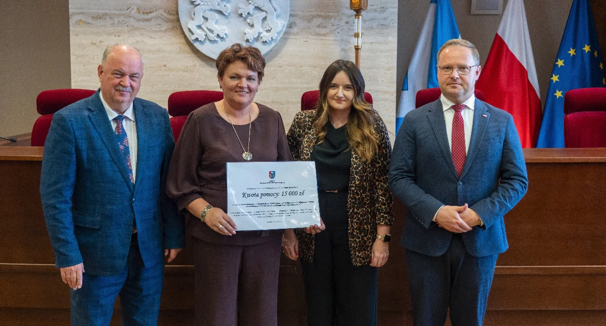Warsztaty ziołolecznictwa, tworzenia perfum i pisania ikon. Które gminy dostały pieniądze na szkolenia dla mieszkańców?
