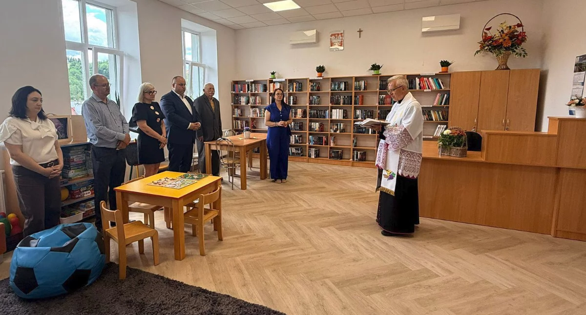 Biblioteka w Jaworniku otwarta po remoncie [ZDJĘCIA]