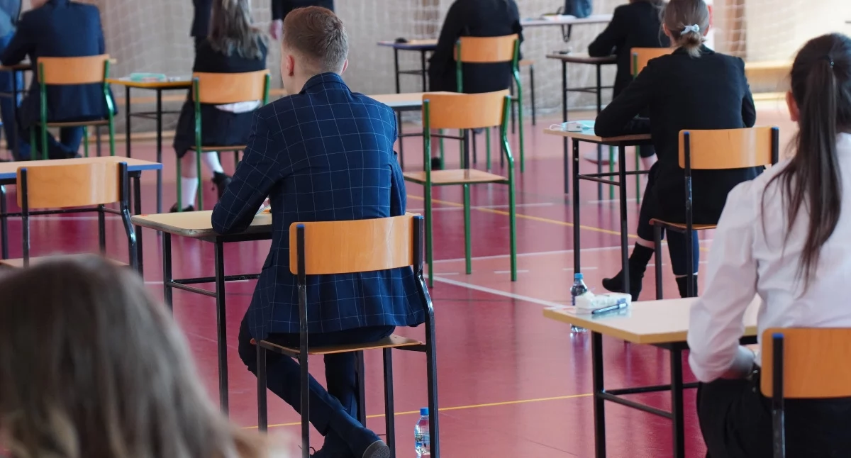 Maturzyści odetchnęli. Znane są wyniki egzaminu maturalnego 2026. Jak poszło absolwentom z Podkarpacia?