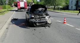 Volkswagenem wjechał w citroena. Przesunął go o 10 metrów [ZDJĘCIA]