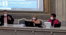 Większa pomoc dla przedsiębiorców. Poziom obrad żenujący