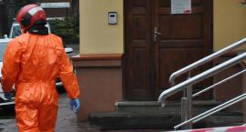 Kolejna pielęgniarka zarażona. Personel opuści dzisiaj oddział zakaźny [AKTUALIZACJA]