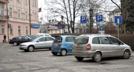 Płatne parkingi na razie bezpłatne