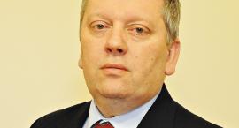 Poseł Rząsa „przytulił” dwa miliony złotych. Były dyrektor szpitala ripostuje