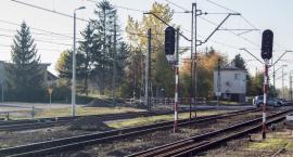 Mieszkańcy ulic przyległych do torów raczej nie odetchną. Interpelacja radnej nie pomogła