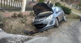 Wjechał do rowu. Miał 2,5 promila [ZDJĘCIA]